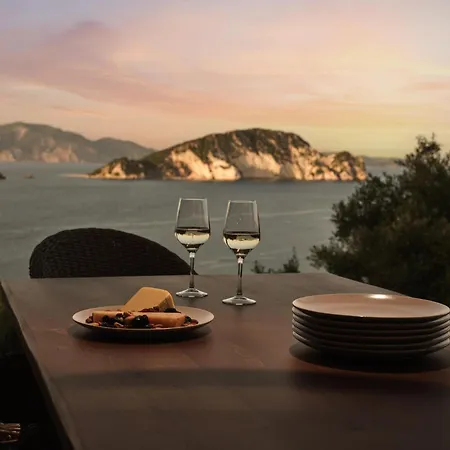 Villa Bougainvillea Essence *