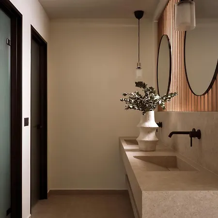 Bougainvillea Essence Villa *